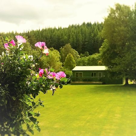 Glen Affric Holiday Park Cannich Exterior photo