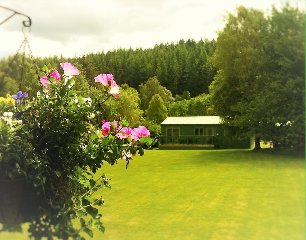 Glen Affric Holiday Park Cannich Exterior photo